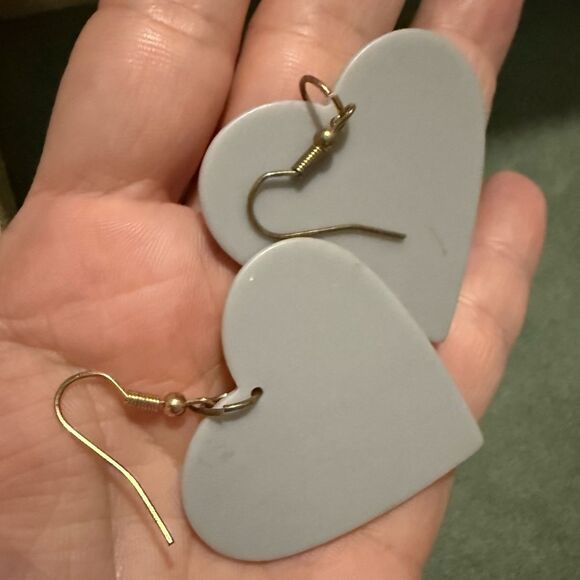 WESTERN HEART EARRINGS – LONGHORN SKULL & STAR DETAIL - Picture 5 of 17